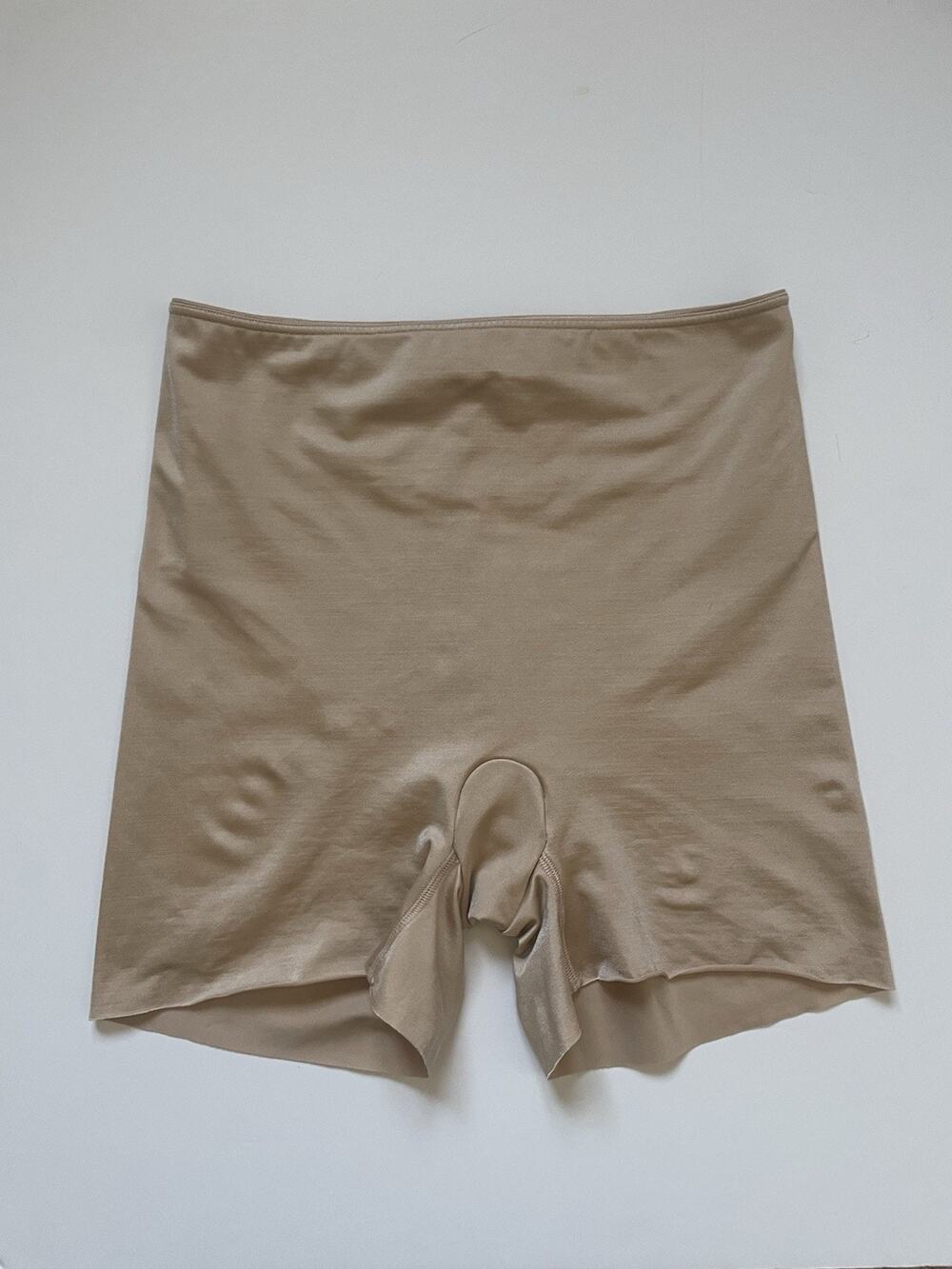SPANX Slimplicity High Waisted Shaper Shorts Mid Thigh Med Built In Brief Tan